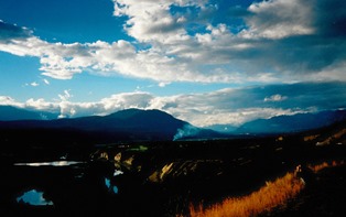 Výhled do údolí Columbia River nedaleko klenových pozemkù